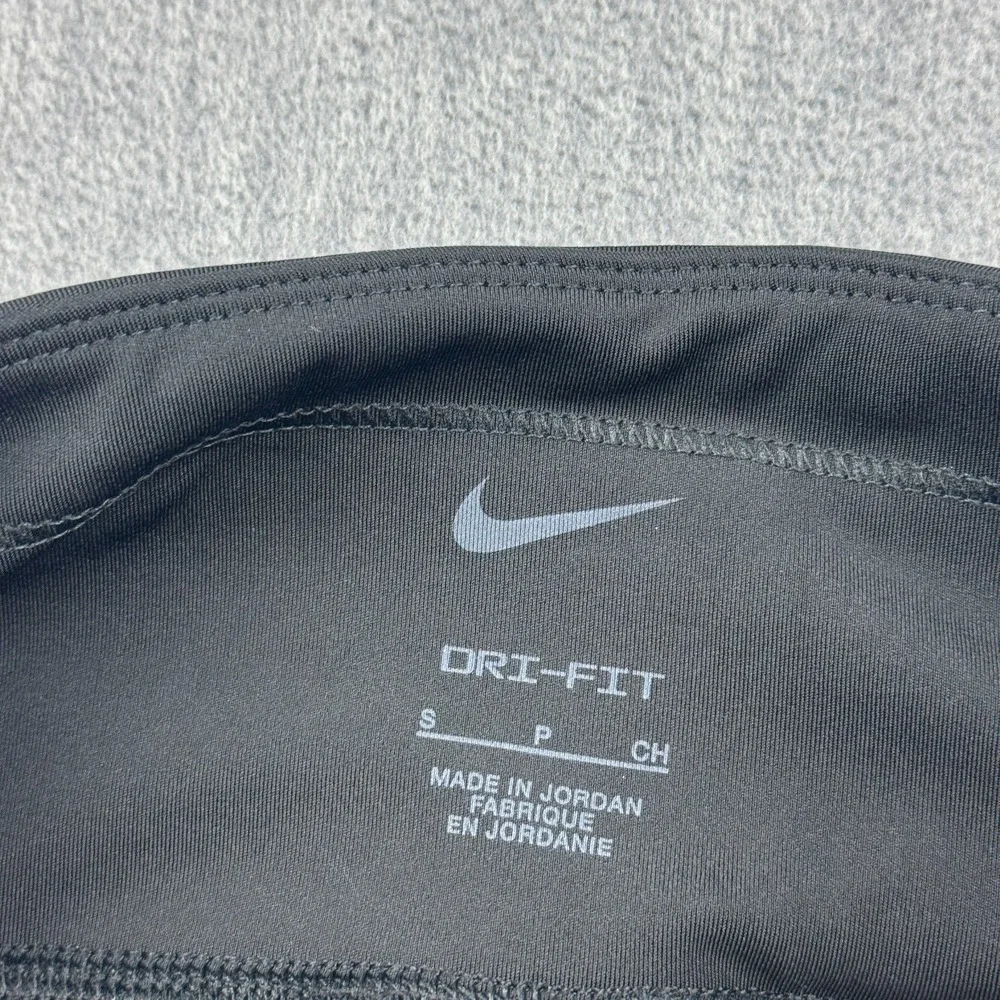 Nike Leggings Womens Small Black Dri Fit Epic Fast Cropped‎ Capri Training Yoga